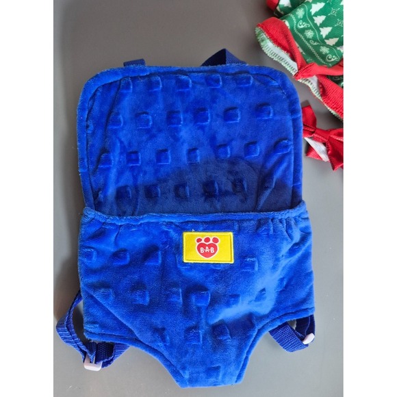 Build A Bear Workshop 13 Piece Lot 2 Bears plus Backpack and Clothes - Picture 5 of 5